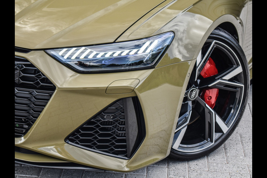 Audi RS6 Avant RS 6 TFSI Quattro 600pk Dynamic | B&O Sound | RS Sportuitlaat | Design Pack | Panoramadak | Head-Up | Sport Differentieel | Laser | Audi Exclusive Color | RS Seats | 4 Zone Climate | 4 Wheel Steering Assistent tour package