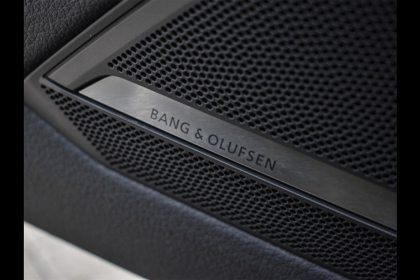 Audi RS6 Avant RS 6 TFSI Quattro 600pk Dynamic | B&O Sound | RS Sportuitlaat | Design Pack | Panoramadak | Head-Up | Sport Differentieel | Laser | Audi Exclusive Color | RS Seats | 4 Zone Climate | 4 Wheel Steering Assistent tour package