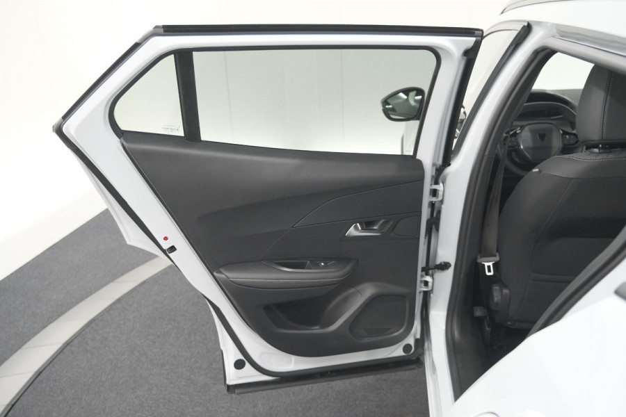 Peugeot 2008 PureTech 100 Allure | Apple Carplay | Parkeersensoren | Climate Control | Cruise Control