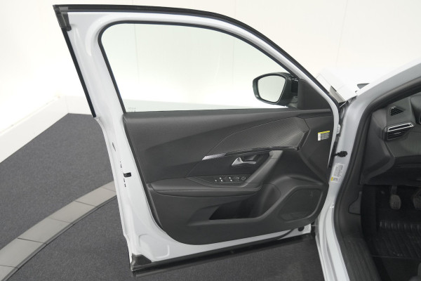Peugeot 2008 PureTech 100 Allure | Apple Carplay | Parkeersensoren | Climate Control | Cruise Control