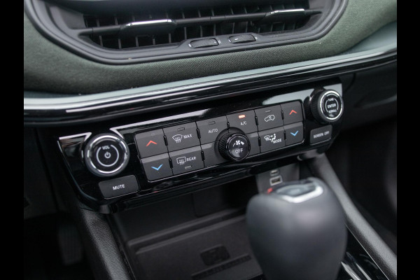 Jeep Compass 1.5T e-Hybrid North Star | Schuif/Kanteldak | Winter Pack | Safety Pack