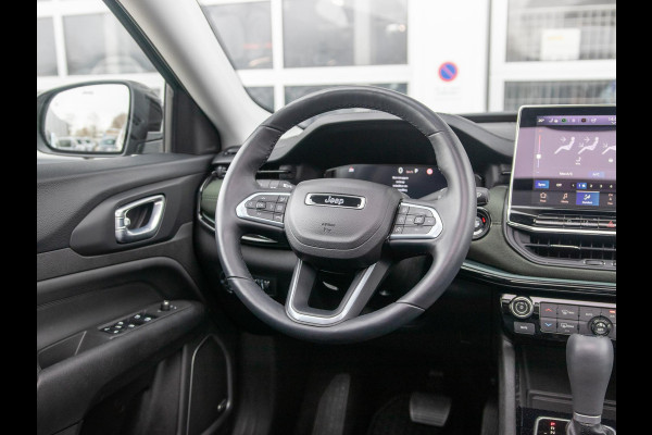 Jeep Compass 1.5T e-Hybrid North Star | Schuif/Kanteldak | Winter Pack | Safety Pack