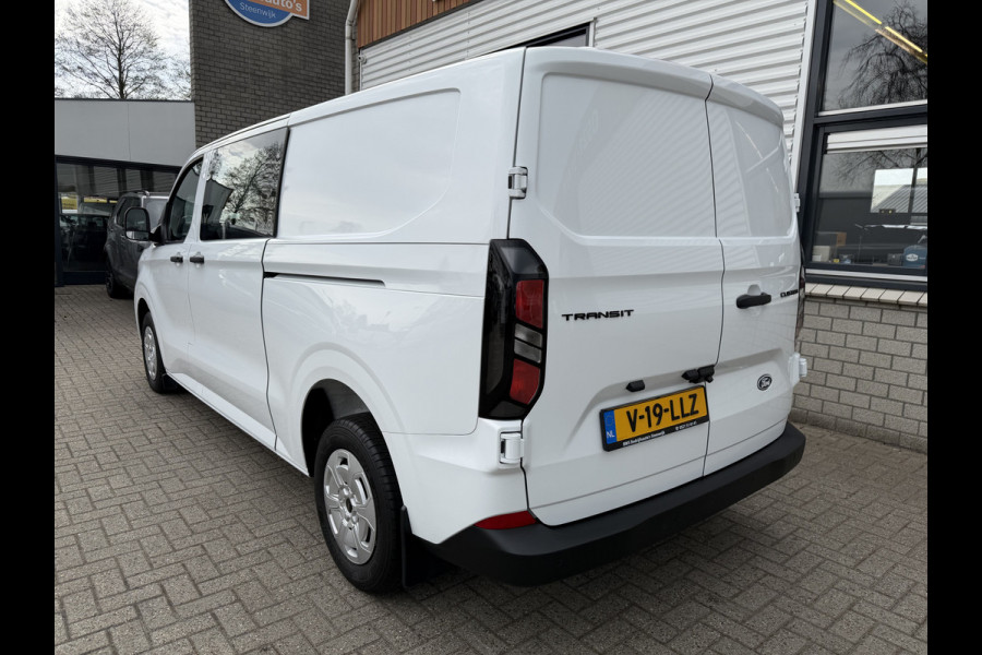 Ford Transit Custom 320 2.0 TDCI L2H1 Trend originele Ford dubbel cabine affabriek / prijs rijklaar € 39.950 ex btw / lease vanaf € 652 / dubbele schuifdeur / NIEUWE bus / BPM vrij !