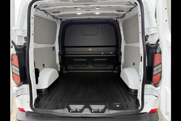 Ford Transit Custom 320 2.0 TDCI L2H1 Trend originele Ford dubbel cabine affabriek / prijs rijklaar € 39.950 ex btw / lease vanaf € 652 / dubbele schuifdeur / NIEUWE bus / BPM vrij !