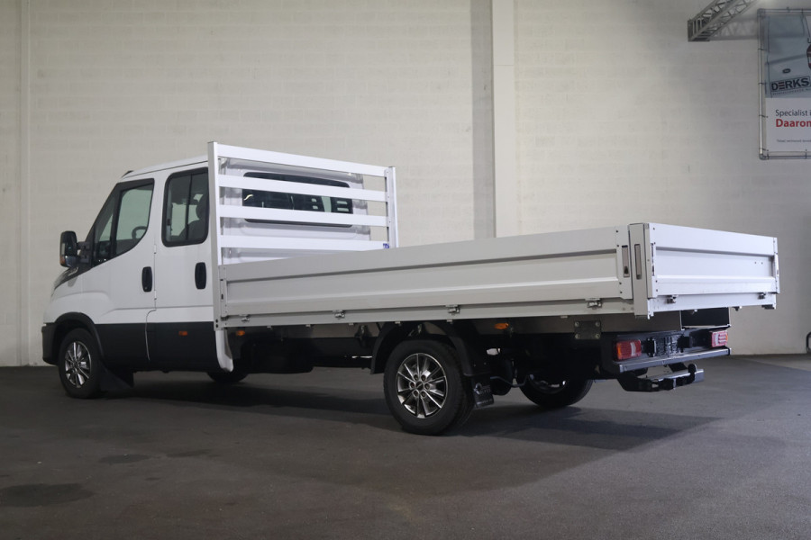 Iveco Daily 35S18 Hi-Matic Open Laadbak DC 3.5T Trekhaak (7 persoons)