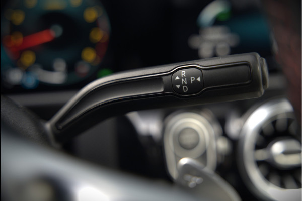 Mercedes-Benz A-Klasse 200 Launch Edition Premium Plus AMG | Stoelverwarming | Head-Up Display | 360 Camera | Adaptive Cruise Control Ambiance Verlichting | Multibeam | Keyless | Memory Seat | Navigatie |