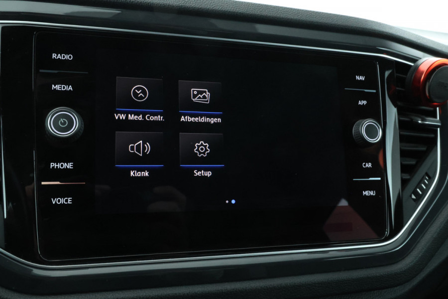 Volkswagen T-Roc 1.5 TSI Sport Business R Virtual cockpit, Apple carplay, Climate,
