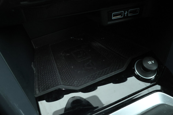 Volkswagen T-Roc 1.5 TSI Sport Business R Virtual cockpit, Apple carplay, Climate,