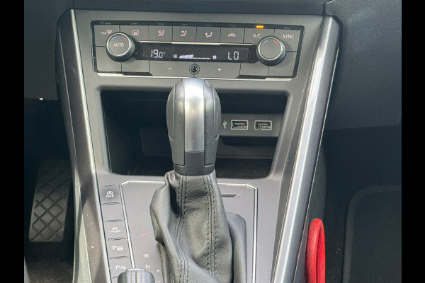 Volkswagen Polo 1.0 TSI DSG 116pk Highline Business R Beats|PDC|Carplay