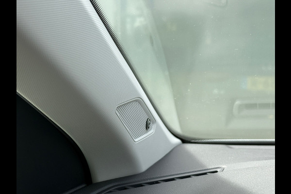 Volkswagen Polo 1.0 TSI DSG 116pk Highline Business R Beats|PDC|Carplay