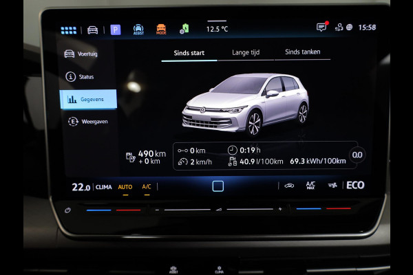 Volkswagen Golf 1.5 eHybrid Life Edition 204 pk Automaat (DSG) | Verlengde garantie | Navigatie via App | Parkeersensoren (Park assist) | Achteruitrijcamera |