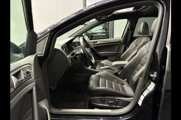 Volkswagen Golf 7.5 GTI TCR Akra Pano