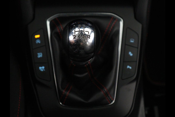 Ford Focus 1.0 EcoBoost Hybrid ST Line X | Head-Up | Stoelverwarming | Adaptive cruise | Camera | Carplay | B&O Sound | Side Assist | Stuurverwarming | Full LED | Navigatie | Keyless | Digital Cockpit