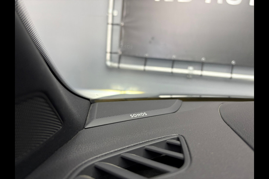 Audi RSQ3 Sportback 2.5 TFSI RS Seats Pano