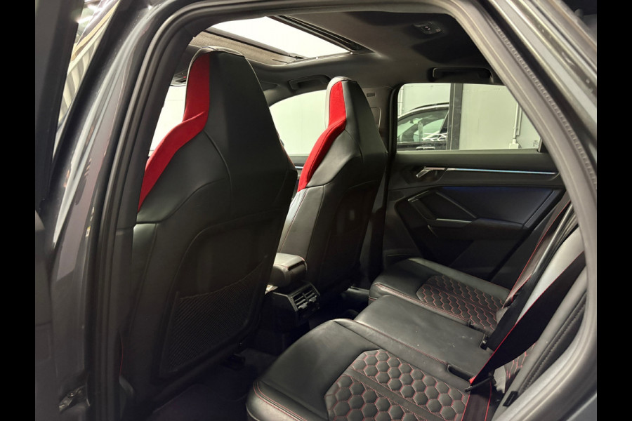 Audi RSQ3 Sportback 2.5 TFSI RS Seats Pano