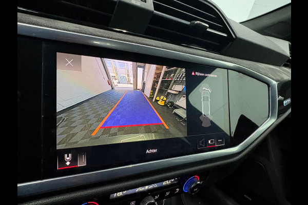 Audi RSQ3 Sportback 2.5 TFSI RS Seats Pano