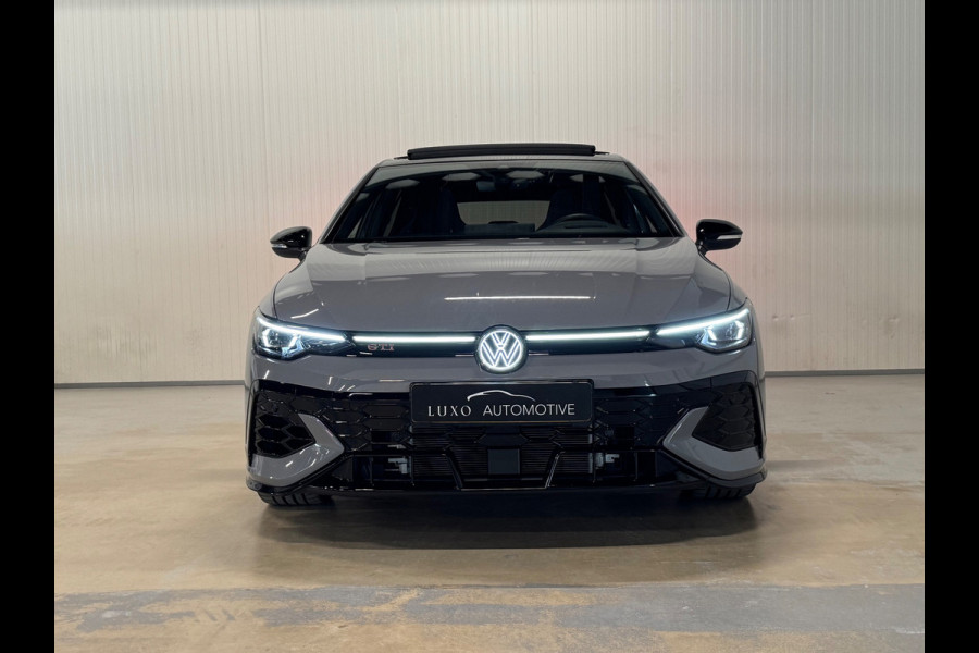 Volkswagen Golf 2.0 TSI GTI Clubsport| HUD | IQ LIGHTS | PANO | HARMAN KARDON | FACELIFT