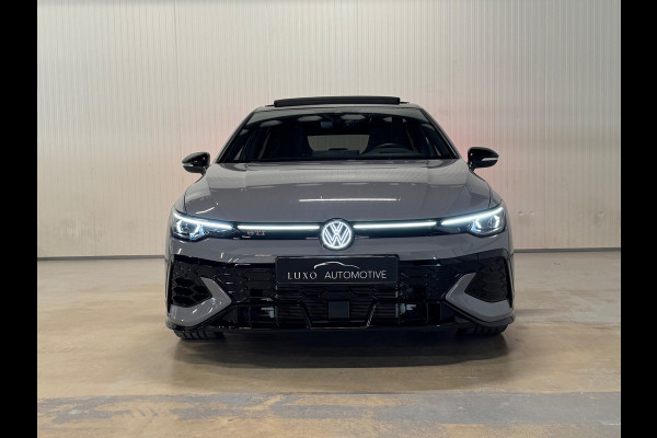 Volkswagen Golf 2.0 TSI GTI Clubsport| HUD | IQ LIGHTS | PANO | HARMAN KARDON | FACELIFT