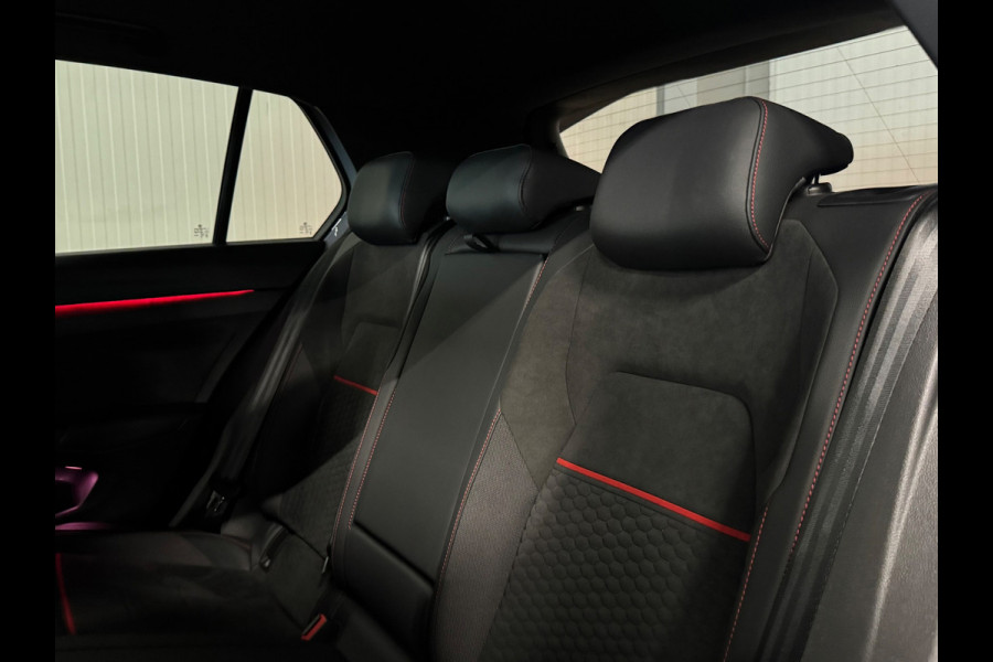 Volkswagen Golf 2.0 TSI GTI Clubsport| HUD | IQ LIGHTS | PANO | HARMAN KARDON | FACELIFT