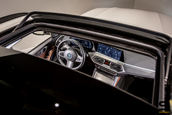 BMW X5 XDrive45e High Executive|M-sportPro|Pano|E-trekhaak