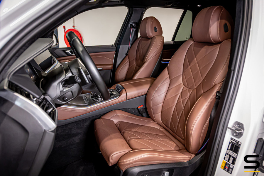 BMW X5 XDrive45e High Executive|M-sportPro|Pano|E-trekhaak