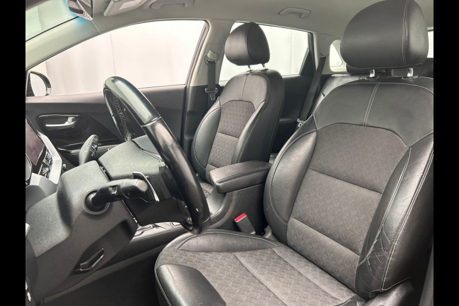 Kia Niro 1.6 GDi Hybrid DynamicLine | Trekhaak | Camera | Apple / Carplay | Origineel NL |