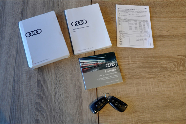 Audi Q2 35 TFSI S Edition | S-Tronic | Ara Bleu! | Panoramadak | Trekhaak