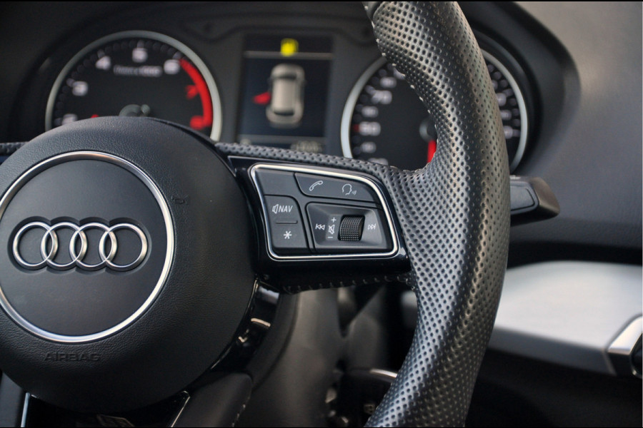 Audi Q2 35 TFSI S Edition | S-Tronic | Ara Bleu! | Panoramadak | Trekhaak