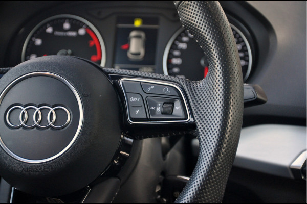 Audi Q2 35 TFSI S Edition | S-Tronic | Ara Bleu! | Panoramadak | Trekhaak