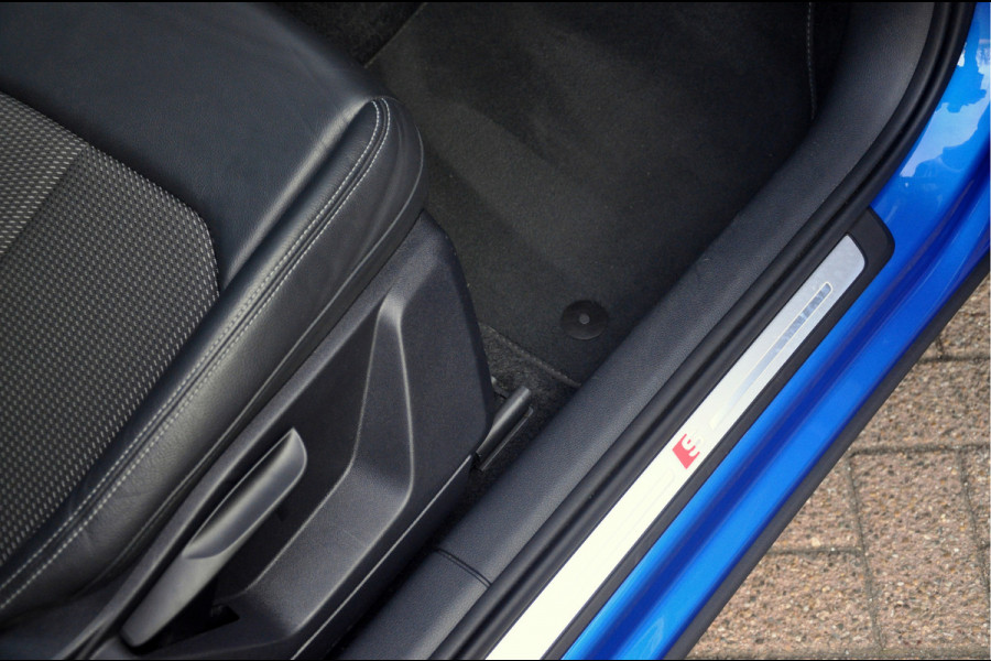 Audi Q2 35 TFSI S Edition | S-Tronic | Ara Bleu! | Panoramadak | Trekhaak