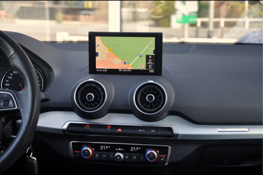 Audi Q2 35 TFSI S Edition | S-Tronic | Ara Bleu! | Panoramadak | Trekhaak