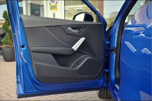 Audi Q2 35 TFSI S Edition | S-Tronic | Ara Bleu! | Panoramadak | Trekhaak