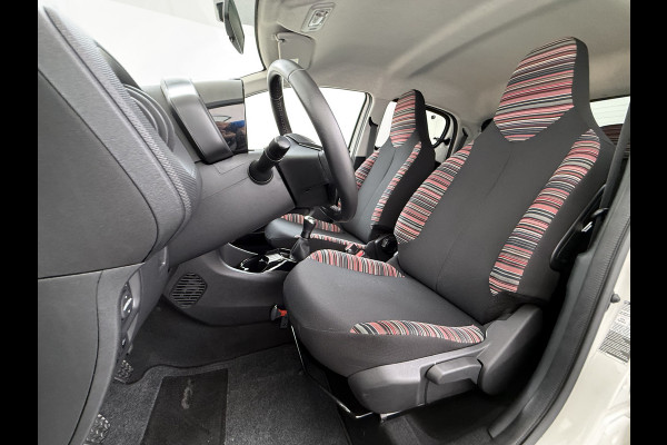 Citroën C1 1.0VTi 73pk 5Drs AircoElek.Ramen+Spiegels Stuurbekrachtiging Edition Privacy Glas Led Isofix ESP Comfort+Look Pack Bluetooth Origineel Nederlandse Auto slechts 24 euro per maand belasting!