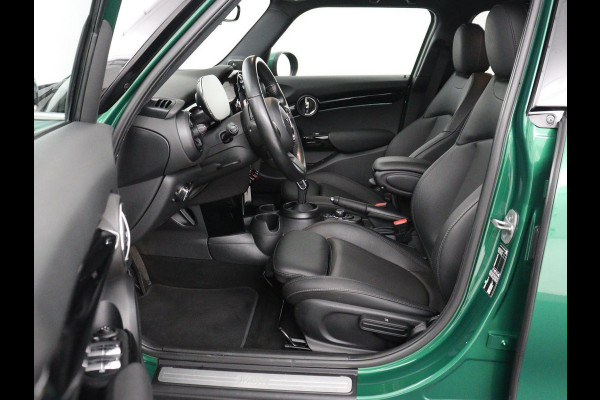 MINI One 1.5 Business Edition | Leder | Harman/Kardon | Matrix LED | Stoelverwarming | Camera | Carplay | Park Assist | Verwarmde voorruit | Climate control | Cruise control | Navigatie