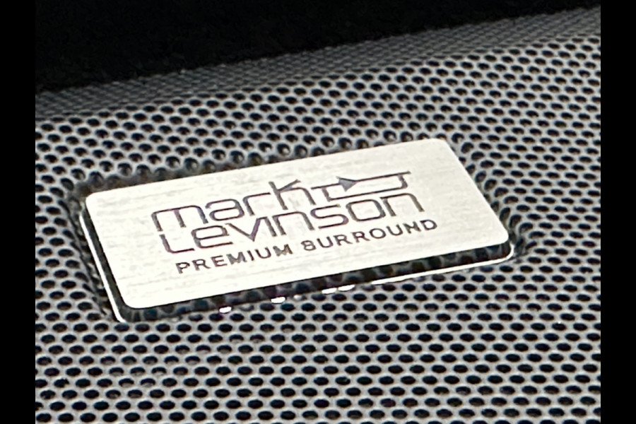 Lexus RX 450h 4WD President Line | Panorama | Origineel NL | 360 Camera | Mark-Levinson Sound | ACC | Stoelventilatie | Leder | Head-Up | Memory | Keyless-Entry | Stoelverwarming V+A | ISO-Glas | Zonwering | LED | Lane-Assist | Dodehoek | DAB | Draadloos Laden |