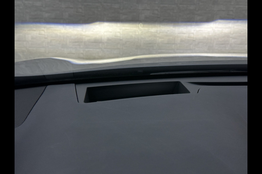 Lexus RX 450h 4WD President Line | Panorama | Origineel NL | 360 Camera | Mark-Levinson Sound | ACC | Stoelventilatie | Leder | Head-Up | Memory | Keyless-Entry | Stoelverwarming V+A | ISO-Glas | Zonwering | LED | Lane-Assist | Dodehoek | DAB | Draadloos Laden |