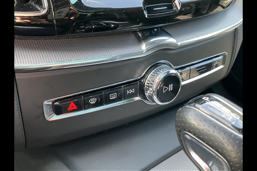 Volvo XC60 2.0 T5 AWD R-Design | HUD | Pano | Trekhaak | All-in prijs