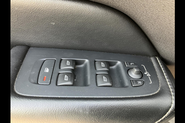 Volvo XC60 2.0 T5 AWD R-Design | HUD | Pano | Trekhaak | All-in prijs