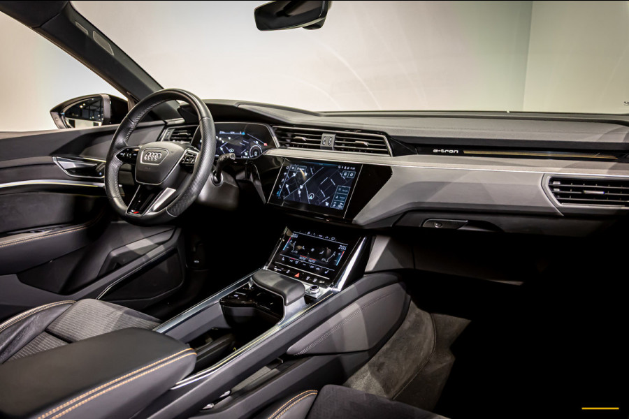 Audi e-tron S quattro 71 kWh|BlackEdition|22inch|Cam|StoelV