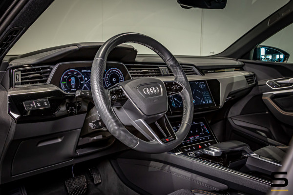 Audi e-tron S quattro 71 kWh|BlackEdition|22inch|Cam|StoelV
