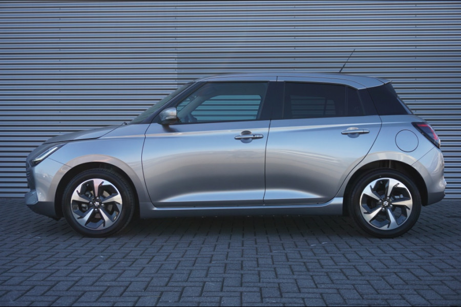 Suzuki Swift Style Smart Hybrid | 3.003 km | ACC | CAMERA | NAVI | EL CLIMATE