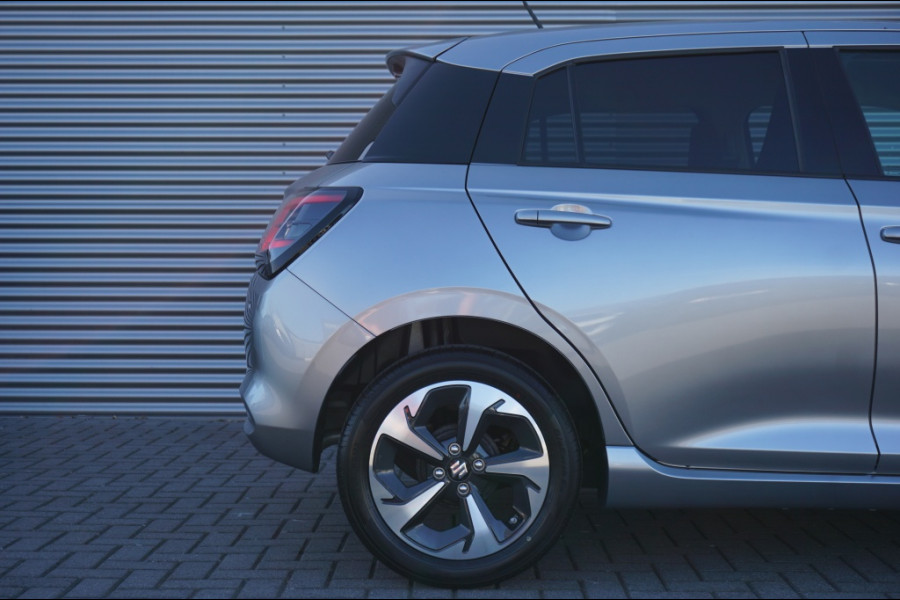Suzuki Swift Style Smart Hybrid | 3.003 km | ACC | CAMERA | NAVI | EL CLIMATE