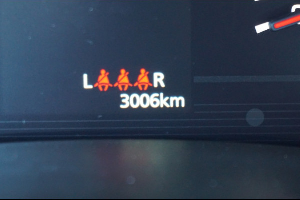 Suzuki Swift Style Smart Hybrid | 3.003 km | ACC | CAMERA | NAVI | EL CLIMATE