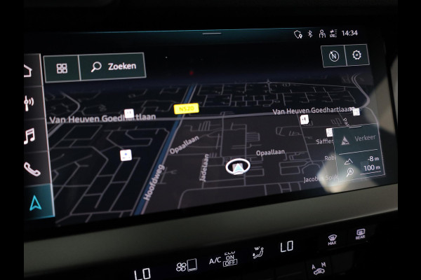 Audi A3 Sportback 30 TFSI S edition 110 pk S-tronic | Navigatie | Parkeersensoren achter | LED koplampen | Apple Carplay/Android Auto | S-Line |