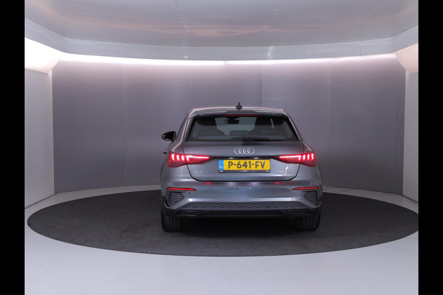 Audi A3 Sportback 30 TFSI S edition 110 pk S-tronic | Navigatie | Parkeersensoren achter | LED koplampen | Apple Carplay/Android Auto | S-Line |