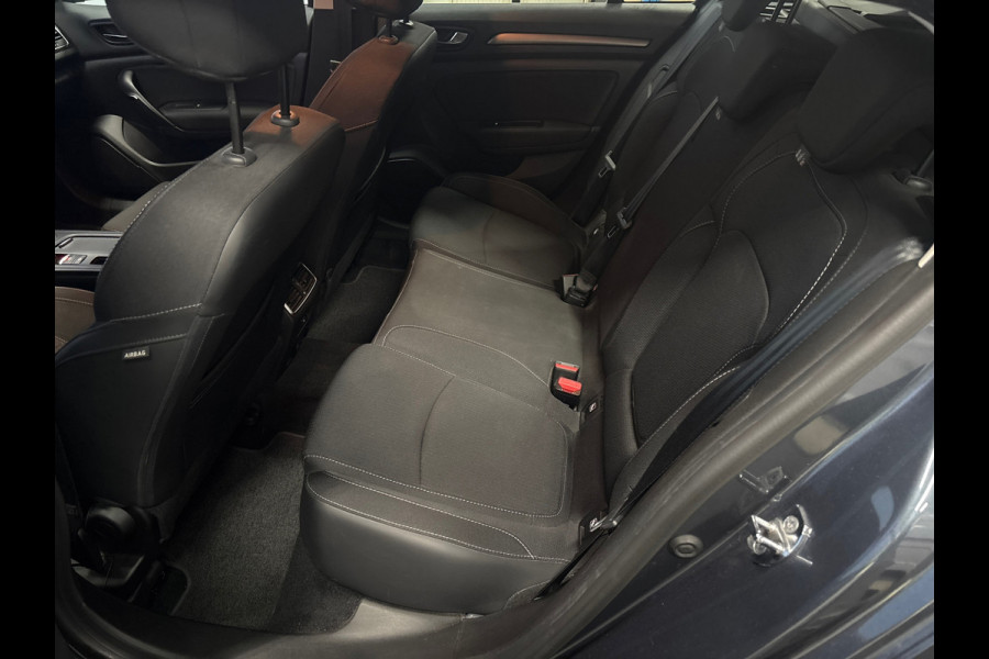 Renault Mégane Estate 1.6 E-Tech Plug-In Hybrid 160 Business Camera, trekhaak