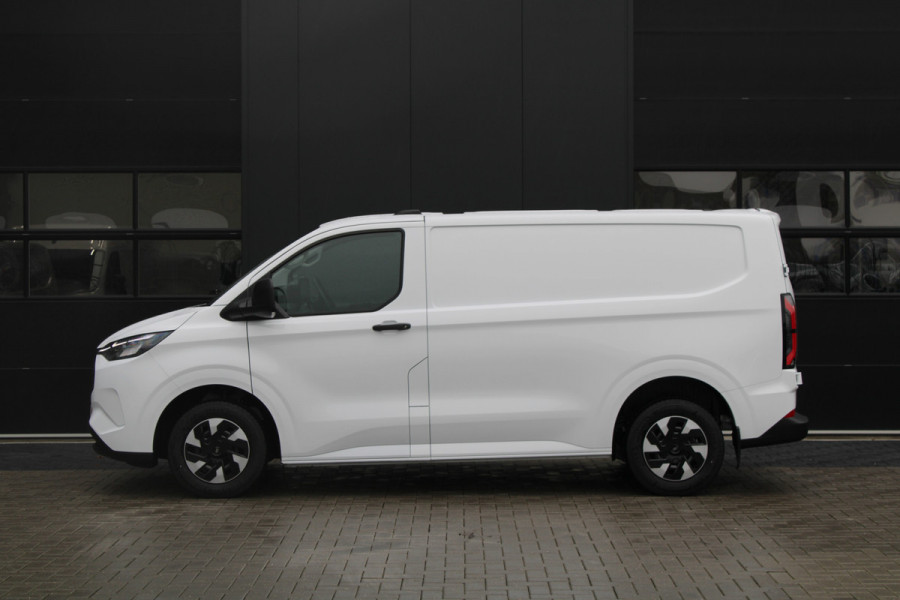 Ford E-Transit Custom 320 L1H1 Trend 65 kWh - Camera - Stoelverwarming - Carplay/Android - Rijklaar