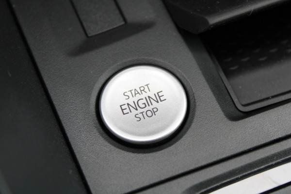 Volkswagen Caddy Cargo 2.0 TDI 122pk DSG7 - Carplay - Adaptive Cruise - Navigatie - Dig. cockpit - LED koplampen - Ergocomfort stoel - Stoelverwarming