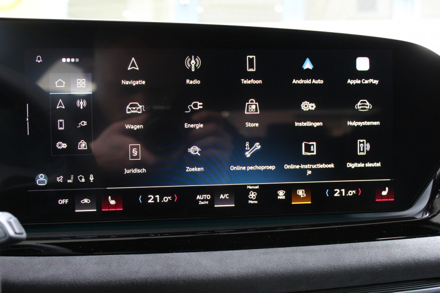 Audi A6 Avant 2.0 e-Hybrid Quattro S-Line | Achteras besturing | Alcantara/Leder | Zwenkbare Trekhaak | 360 | Nieuw