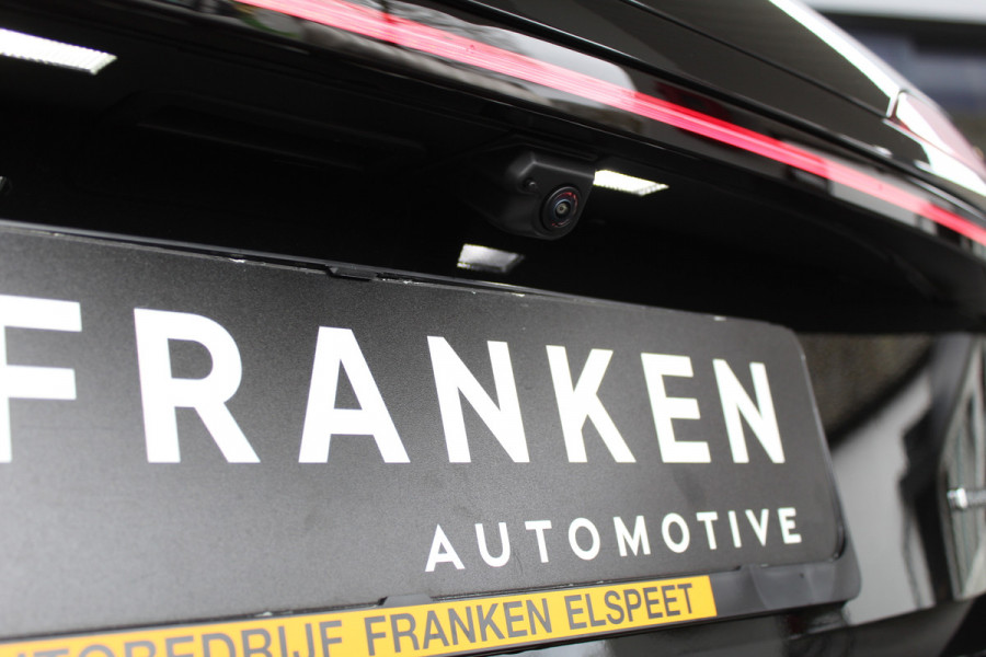 Audi A6 Avant 2.0 e-Hybrid Quattro S-Line | Achteras besturing | Alcantara/Leder | Zwenkbare Trekhaak | 360 | Nieuw